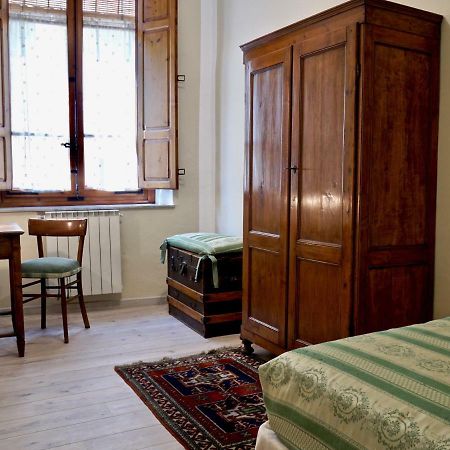 Palazzo Colombini Apartment Lucques Extérieur photo